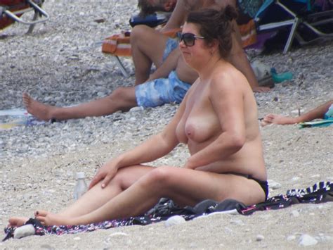 See And Save As Bbw Big Tits Topless Beach Voyeur Porn Pict Crot
