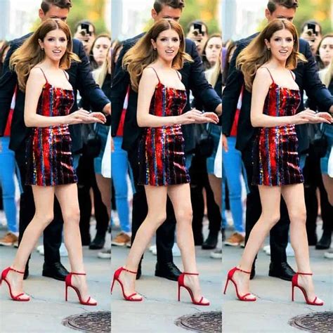 Anna Kendrick Measurement Biography Height Shoe Instagram And More