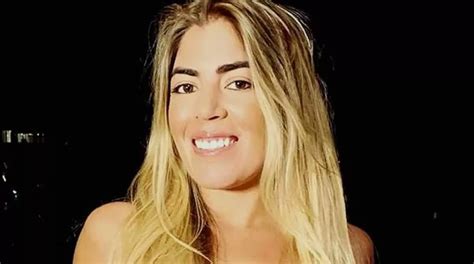 Bruna Surfistinha Mostra Rostos Das Filhas Gêmeas Idênticas De Um Mês
