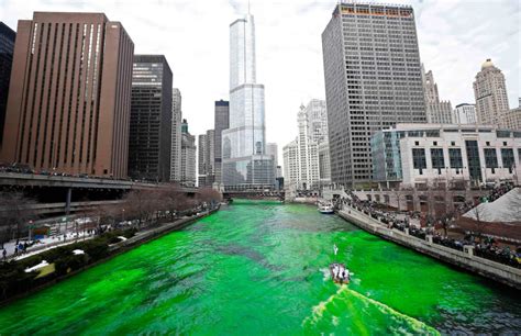 Chicago River Goes Green For St Patricks Day