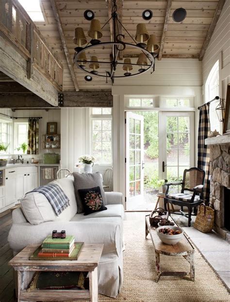 Cottage Style Farm House Living Room Rustic House