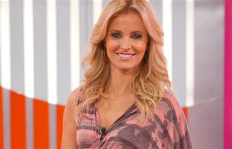 A apresentadora de «você na. Cristina Ferreira já mostrou quase tudo na TVI - O Homem ...
