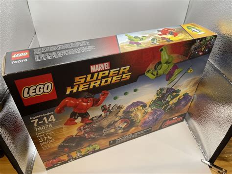 Lego Marvel Super Heroes Hulk Vs Red Hulk 76078 Sealed Rare Out Of