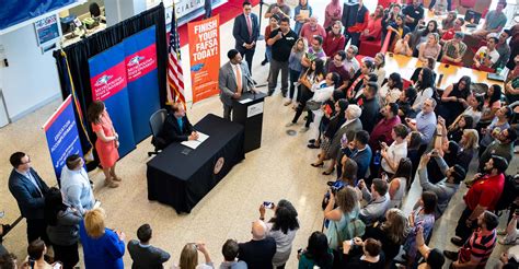 New Colorado Law Extends State Financial Aid To Dreamers Msu Denver Red