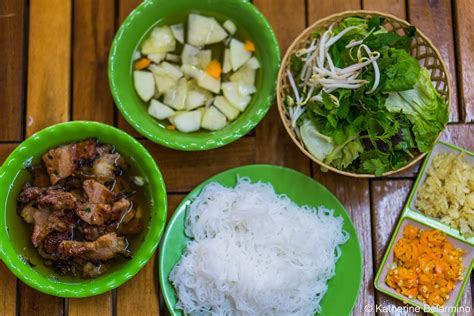 Traditional Vietnamese Food 15 Dishes To Try In Vietnam ~ World Traveller Diary