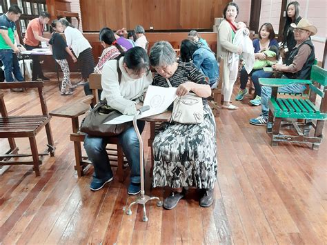 In Photos Senior Citizens Pwds Vote In Accessible Polling Places