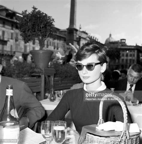 Audrey Hepburn Fashion Photos And Premium High Res Pictures Getty Images