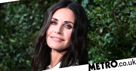 Courteney Cox Waited Until She Was 21 To Have Sex For The First Time