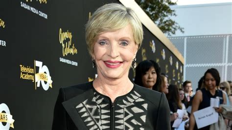 Florence Henderson Brady Bunch Mom And Tv Icon Dies At 82 Variety