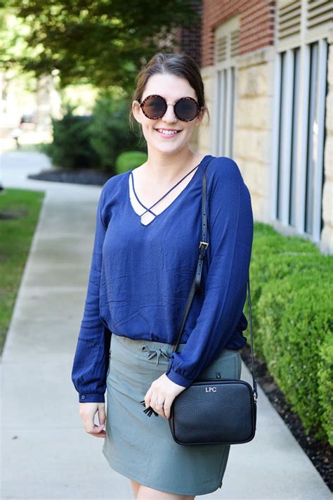 3 ways to wear fall pieces when it s still hot outside an explorer s heart fall fashion