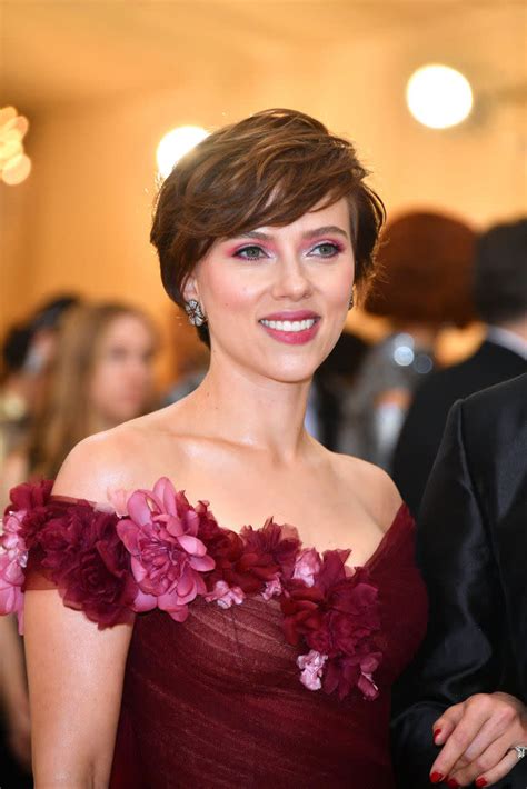 Scarlett Johanssons New Role As A Transgender Male
