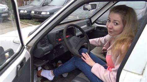 Citroen Visa Wont Start Lady Cant Start Flooded Engine Car Cranking