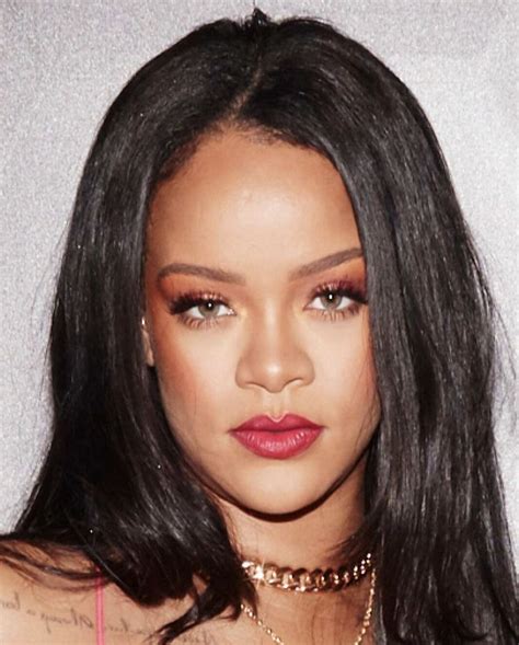 Pin By Martin Phipps On Rihanna In 2022 Fenty Beauty Beauty Rihanna