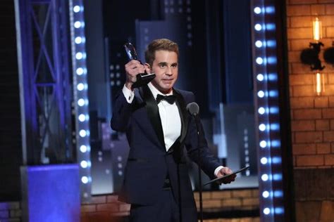 ‘dear Evan Hansen Wins 6 Tony Awards Bette Midler Is Best Leading