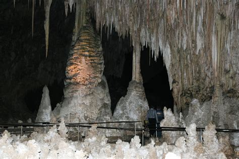 30 Extraordinary Photos Of Caves Around The World Budget Travel