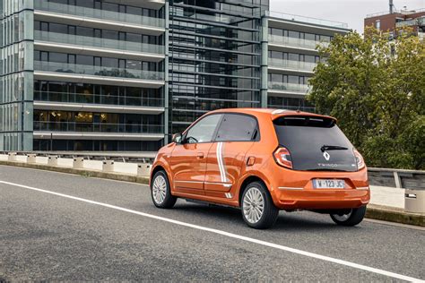 2021 Renault Twingo Electric Detailed, Offers Longer Range Than Initially Announced | Carscoops