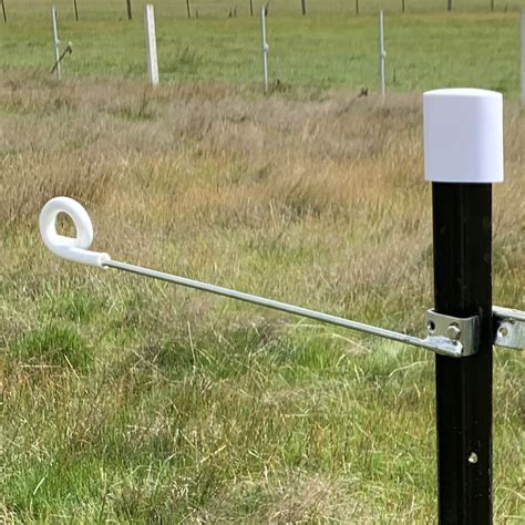 An electrical insulator is a material in which electric current does not flow freely. Electric Fence Pigtail Insulators 25 Pkt 45cm offset | Whistler Farm Supplies