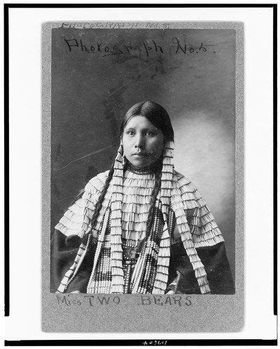 Daughter Of Two Bears Hunkpapa Circa 1902 Native American