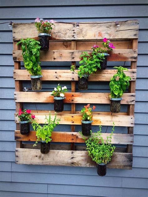 33 Clever Diy Box Hanging And Standing Planter Ideas 2019 Pallet Ideas