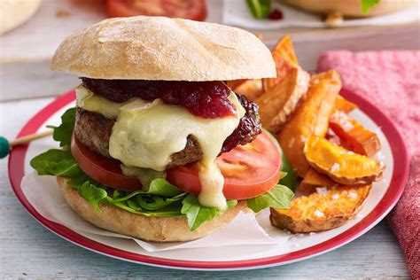 Turkey Mince And Cranberry Burgers