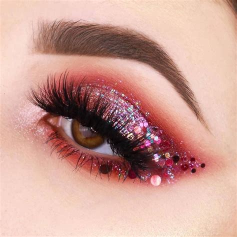 Tried And Tested Skin Care Tips Artistry Makeup Makeup Eye Looks Glitter Eye Makeup