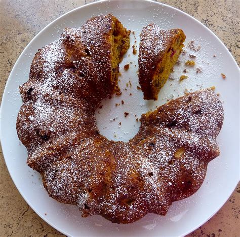 Pretty molded cakes look incredibly. beurrista: all-in-one holiday bundt cake {bwd}