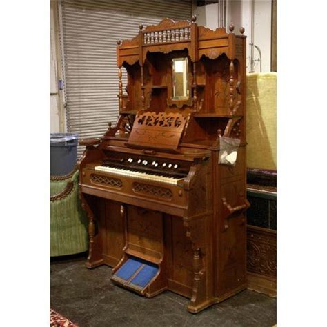 Circa 1880 90 Ab Chase Oak Eastlake Pump Organ