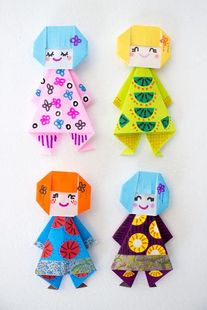 Easy And Cute Origami Paper Dolls In 2020 Cute Origami Origami