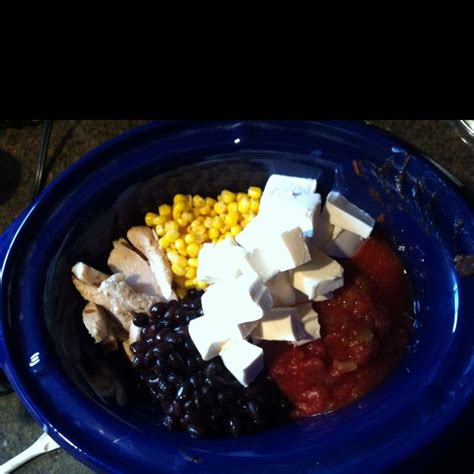 By lina | recipe/diy content prepare this simple meat and bean chili in just a few minutes using your slow cooker and a few serve with any desired toppings such as chopped cilantro, sour cream, shredded cheese, tortillas, etc. Chicken, corn, black beans, cream cheese and salsa in the ...