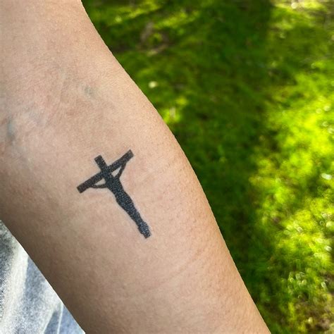 Tatuaje De Crucifixión Juego De 2 Tatuaje Temporal De Etsy México