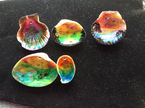 Pin By Laura Crofutt On Painting Sea Shells With Sharpie Pens