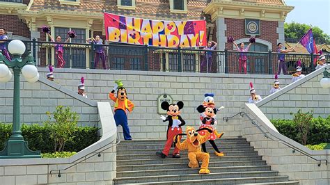 Shows You Shouldnt Miss In Hong Kong Disneyland 2023 Wanderwomom