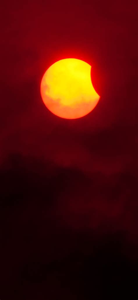 Earth Solar Eclipse Sun Sky 1125x2436 Phone Hd Wallpaper