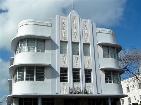 Art Deco Architecture ~ Miami The Marlin Hotel Collins Avenue South Beach Designed By L Mu