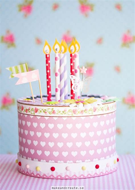 For more creative ideas like these visit. DIY Paper Cake Gift Box or Centerpiece | Manualidades con ...