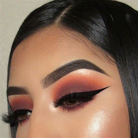 𝙿𝚒𝚗𝚝𝚎𝚛𝚎𝚜𝚝 𝚇𝙰𝚞𝚝𝚑𝚎𝚗𝚝𝚒𝚌𝚇 In 2020 Makeup Eye Makeup Eyeshadow Makeup