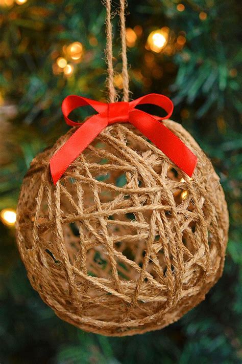 Diy Twine Ball Ornaments Using Balloons Twine And Glue Rustic