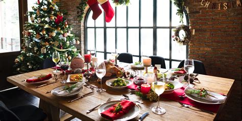 10 Tips For Holiday Entertaining Like A Pro In 2022
