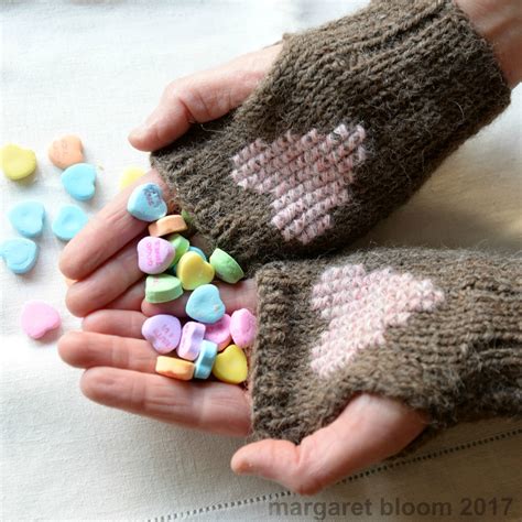 We Bloom Here I Carry Your Heart Mitts Knitting Pattern