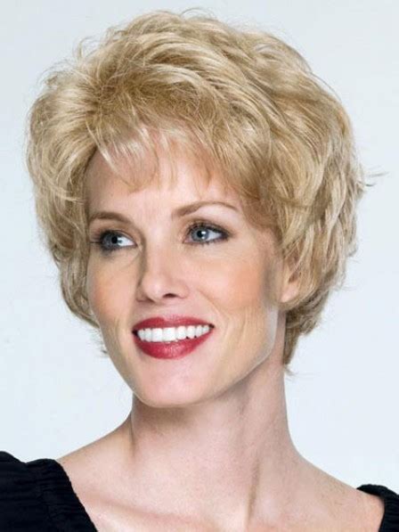 Short Wavy Synthetic Wig With Bangs For Ladies Over 50 Pixie Wigs