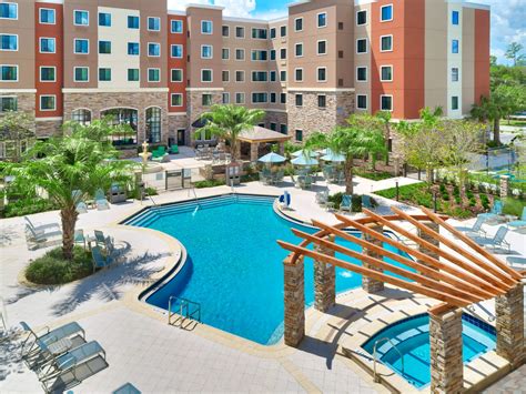Extended Stay near I-75 Gainesville, FL | Staybridge Suites Gainesville