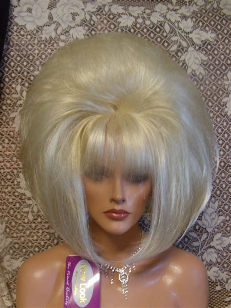 Elite Brand Wigs Chic Short Sexy Pointy Bob Angled A Line Teased Big
