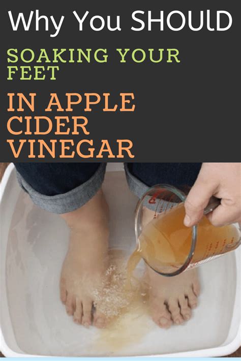 Why You Should Soaking Your Feet In Apple Cider Vinegar Hello Healthy