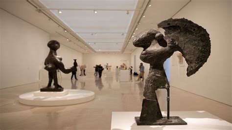 Muestra Agrupa Esculturas Hechas Por Picasso