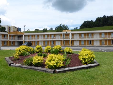 Günstige preise exklusive businessrabatte bis zu 30 % neu: Budget, Pet Friendly Hotel in Abingdon, VA 24210 | Red ...