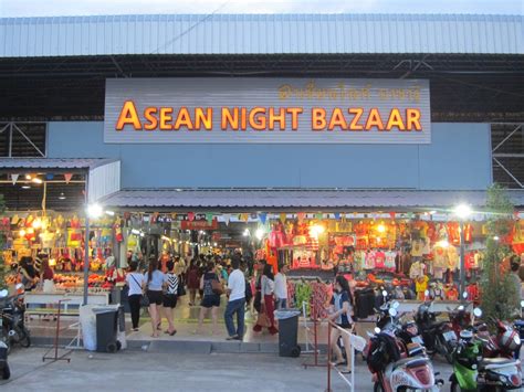 Delicious food and cozy atmosphere. See through another side of me: 23-02-2016 Bong & Hat Yai ...