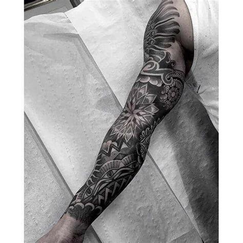 Pin by alberto on Tatuaggi braccio | Tattoos, Polynesian tattoo, Tatting