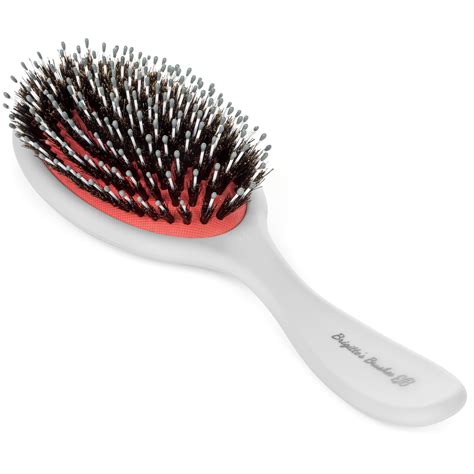 Round brushes, bristle brushes, paddle brushes… and the brush you use can literally make or break the style you're going for. Oval Cushion Brush 100% Boars Hair • Brigitte's Brushes