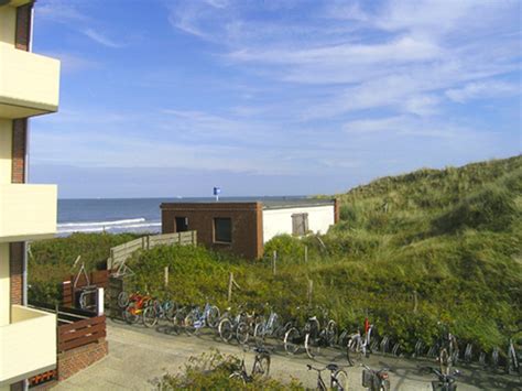 Ferienwohnung im haus panorama auf wangerooge für 4 personen, 2 schlafzimmer, bad und separates wc, meerblick, stand, nordseeküste, insel urlaubstelefon: Ferienwohnung Wangerooge, Ostfriesische Inseln Haus ...