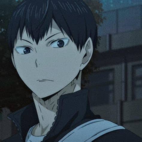 In junior high, he played for one of the best volleyball teams and even earned the title as the king of the court for his. Kageyama Tobio is so aesthetically pleasing to look at ...